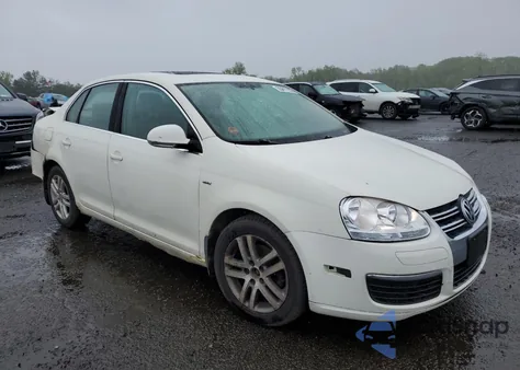 2006 Volkswagen Jetta Diesel from USA, damaged, VIN 3VWCT71K76M850417